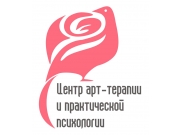 Цветок и птица в логотипе слились в одно