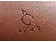 Сам знак логотипа - это игра букв b & G. При этом можно увидеть и заглавную бук...